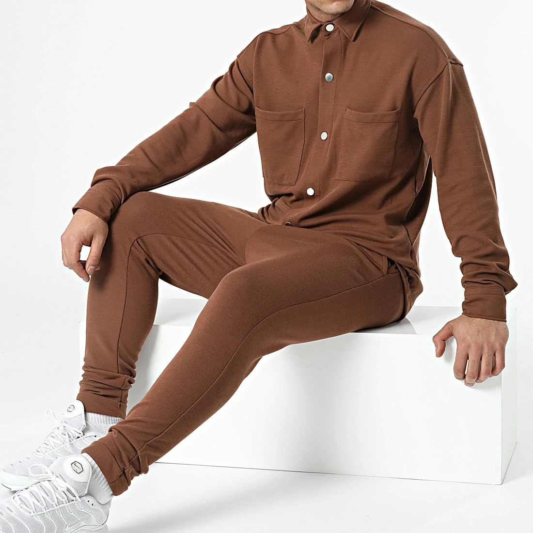 Le moins cher 👏 Ensemble Surchemise Et Pantalon Jogging LL610 Marron de Ikao 🎁 3 Le moins cher 👏 Ensemble Surchemise Et Pantalon Jogging LL610 Marron de Ikao 🎁