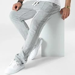 Grosses soldes 🧨 Pantalon Jogging LL637 Gris de Ikao 🔥 -Ikao Soldes Boutique ikao 308710 LL637 GREY 20220311T152106 03