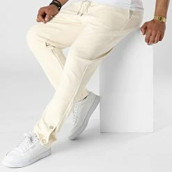 Le moins cher 🌟 Pantalon Jogging LL651 Beige de Ikao ✔️ 8 Le moins cher 🌟 Pantalon Jogging LL651 Beige de Ikao ✔️ -Ikao Soldes Boutique ikao 317297 LL651 BEIGE 20220503T151331 03