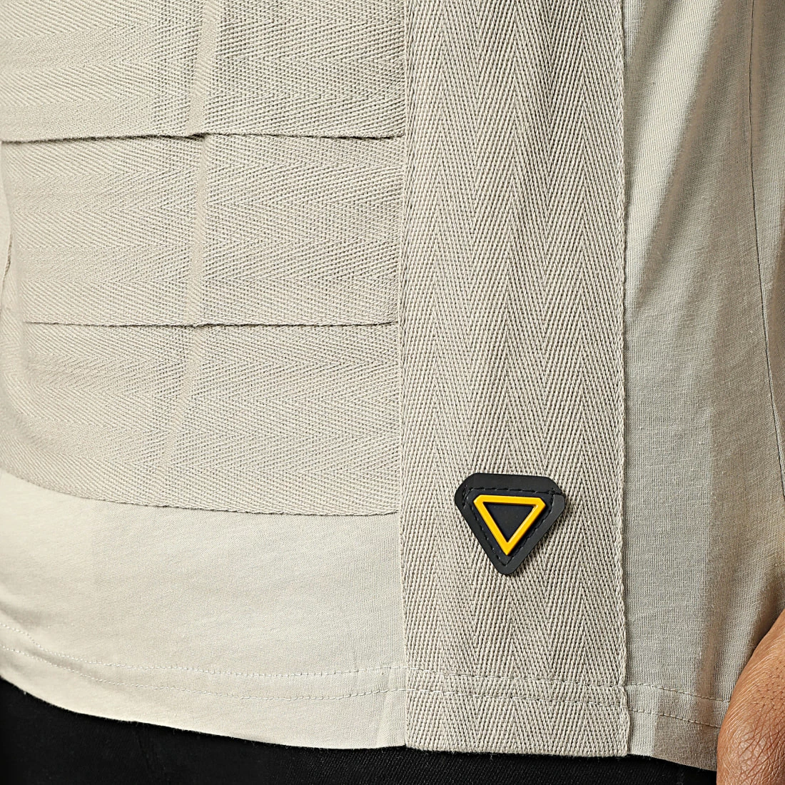 Sortie 🎁 Tee 👚 Shirt LL363 Gris Kaki de Ikao ⭐ 4 Sortie 🎁 Tee 👚 Shirt LL363 Gris Kaki de Ikao ⭐ – Image 2