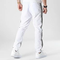 Acheter 😀 Pantalon Jogging A Bandes LL677 Blanc de Ikao 🛒 -Ikao Soldes Boutique ikao 324514 LL677 WHITE 20220621T141311 04