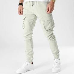 Acheter 🎁 Pantalon Cargo 2027 Beige de Ikao 🥰