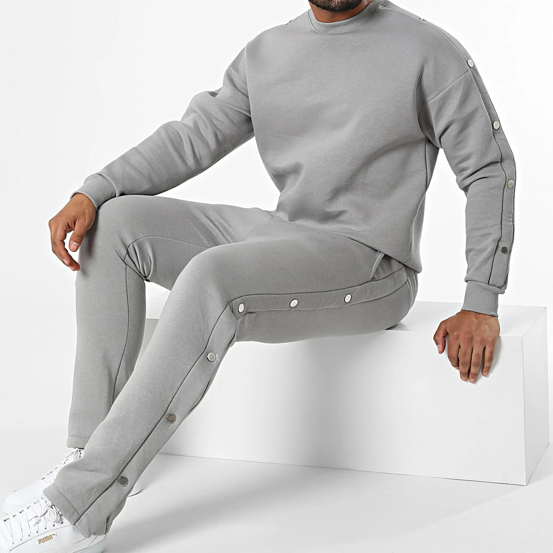 Meilleur prix ⌛ Ensemble Sweat Crewneck Et Pantalon Jogging LL716 Gris de Ikao 🔥 3 Meilleur prix ⌛ Ensemble Sweat Crewneck Et Pantalon Jogging LL716 Gris de Ikao 🔥