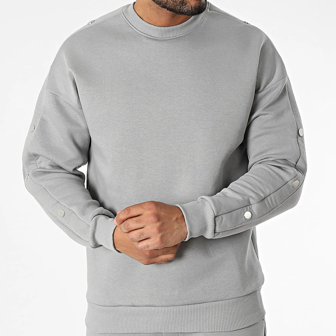 Meilleur prix ⌛ Ensemble Sweat Crewneck Et Pantalon Jogging LL716 Gris de Ikao 🔥 5 Meilleur prix ⌛ Ensemble Sweat Crewneck Et Pantalon Jogging LL716 Gris de Ikao 🔥 – Image 3