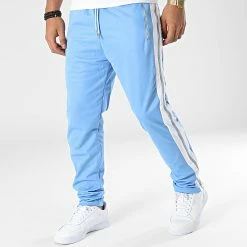 Sortie ✨ Pantalon Jogging A Bandes LL725 Bleu Ciel Blanc de Ikao 🤩