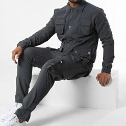 De gros 🌟 Ensemble Cargo LL640 Gris Anthracite de Ikao 😍