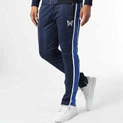 Bon marché 🥰 Ensemble De Survetement A Bandes LL722 Bleu Marine de Ikao 😉 9 Bon marché 🥰 Ensemble De Survetement A Bandes LL722 Bleu Marine de Ikao 😉 -Ikao Soldes Boutique ikao 345857 LL722 NAVY BLUE 20221103T115637 04