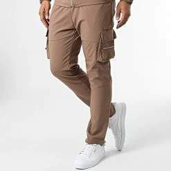 Meilleure affaire 🎁 Ensemble Sweat Zippé Capuche Et Pantalon Cargo LL715 Marron de Ikao 🛒 -Ikao Soldes Boutique ikao 345882 LL715 BROWN 20221103T120252 04